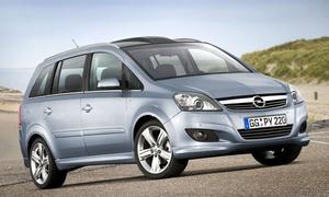 Обновленную Opel Zafira представят в Болонье