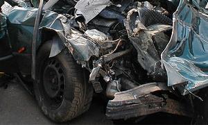 На МКАД бензовоз столкнулся с BMW, погибли 5 человек