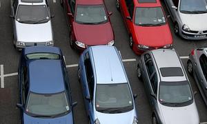 Январские продажи автомобилей в Европе упали на 0,3%