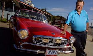 Ирв Гордон и его красный Volvo P1800 1966 года выпуска