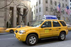 Нью-Йорк переходит на гибридное такси