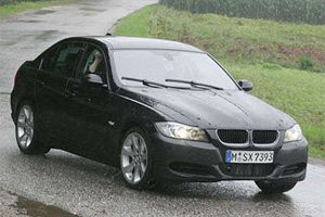 Появились шпионские фотографии обновленной BMW 3-Series