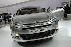 Новый Citroen C5 покажут через месяц