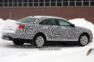 Ford Taurus. 2010. Spy. Rear