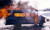 За ночь в Петербурге сгорели 9 автобусов и 2 иномарки