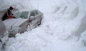 Не менее 150 автомобилей попали в снежную ловушку на трассе Алма-Ата – Бишкек