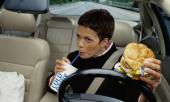 Обед в автомобиле может обернуться диареей